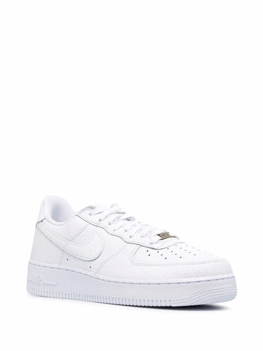 NIKE AIR FORCE 1 TRIPLE WHITE