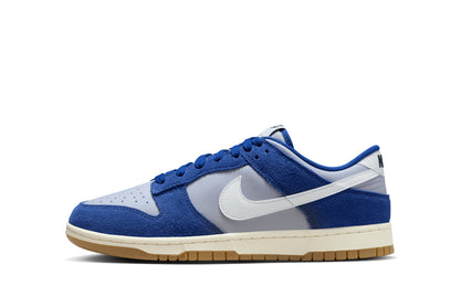 NIKE DUNK LOW DEEP ROYAL BLUE GUM