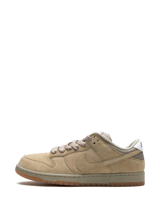 Nike Dunk Low "Parachute Beige"