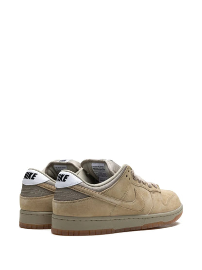 Nike Dunk Low "Parachute Beige"