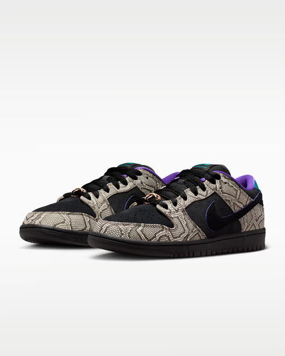 NIKE SB DUNK LOW X DASHAWN JORDAN